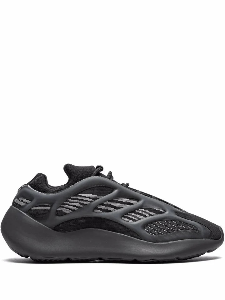 ADIDAS - YEEZY BOOST 700 V3 AZAEL