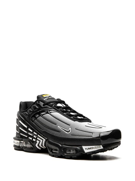 NIKE AIR MAX TN - PLUS 3 BLACK WHITE solde