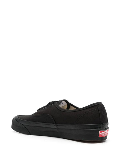 VANS - AUTHENTIC TOUT NOIR