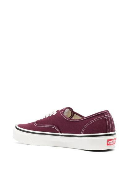 VANS - AUTHENTIC BORDEAU